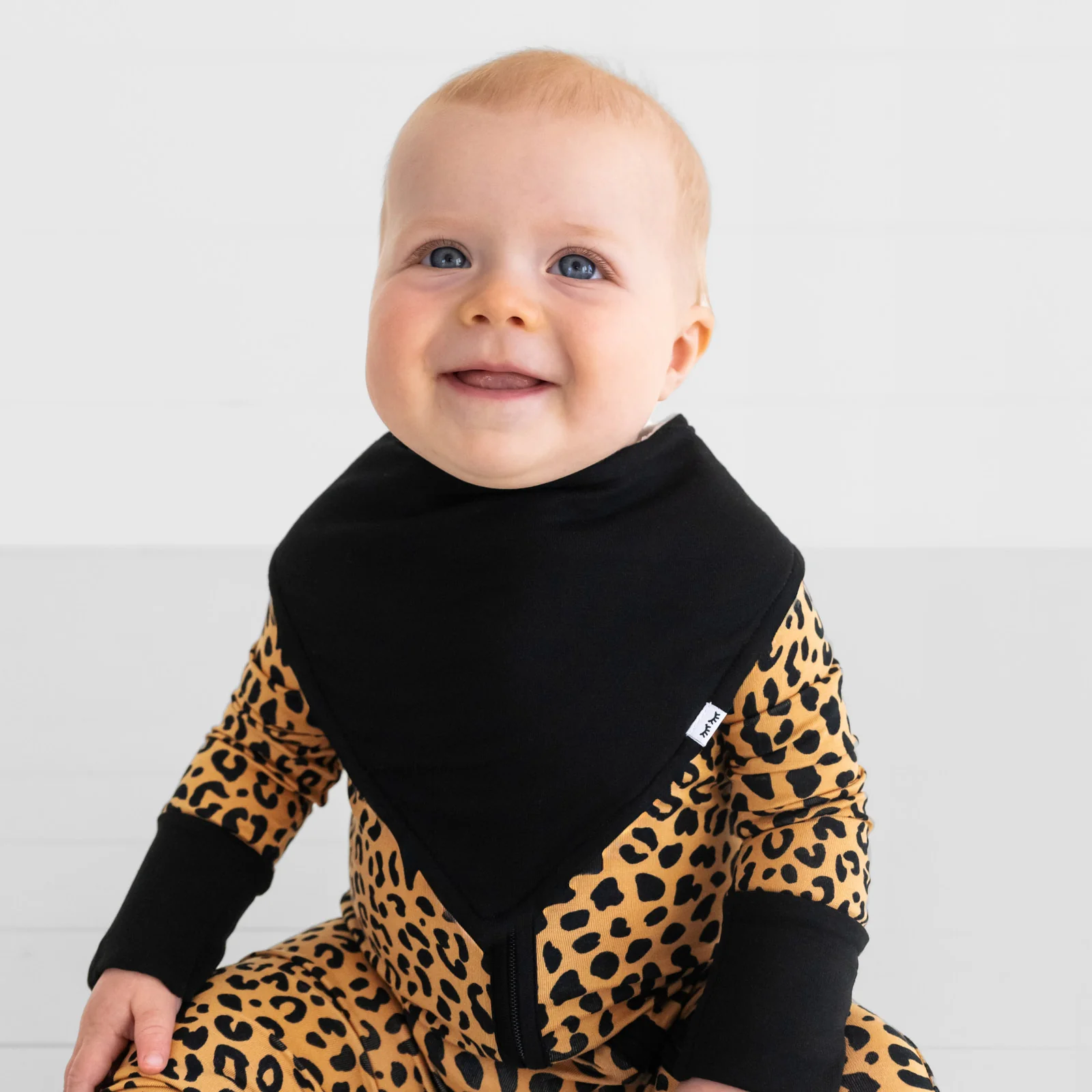 Black Bandana Bib - Image 4