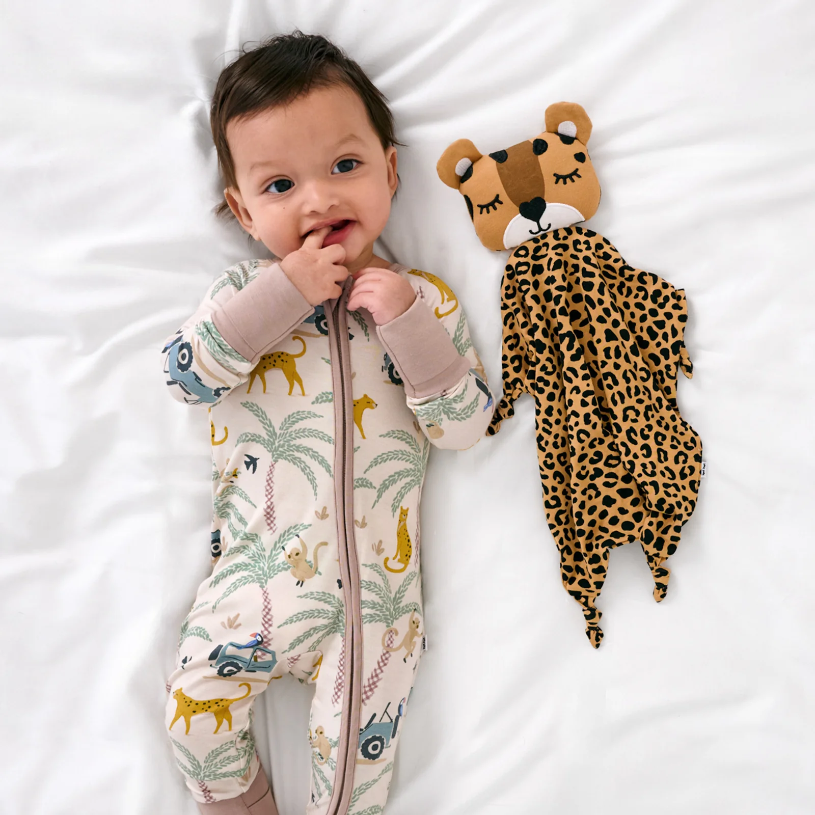 Dash the Leopard Sleepyhead Lovey - Image 4