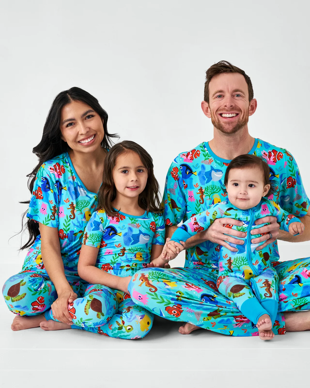 Pixar Nemo's Reef Men's Short Sleeve Pajama Top - Image 5