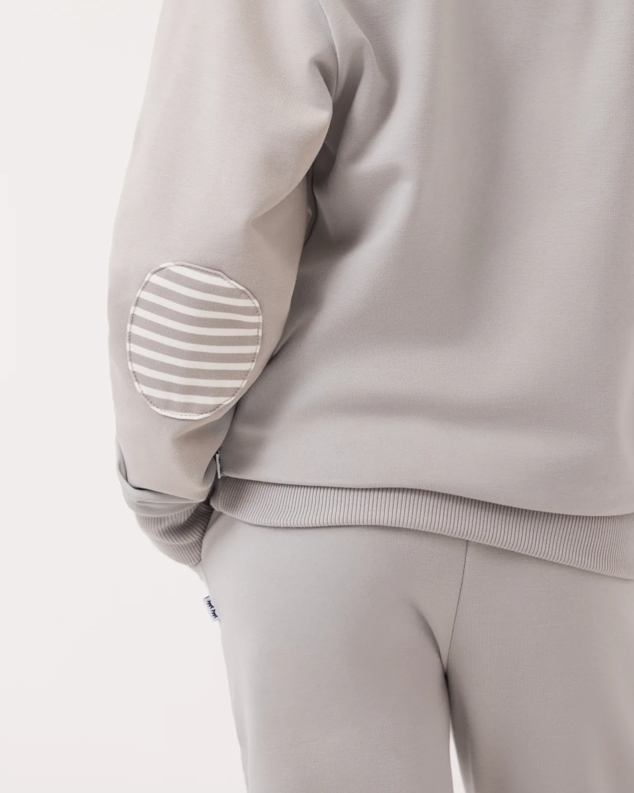 Dove Gray Crewneck Sweatshirt - Image 3