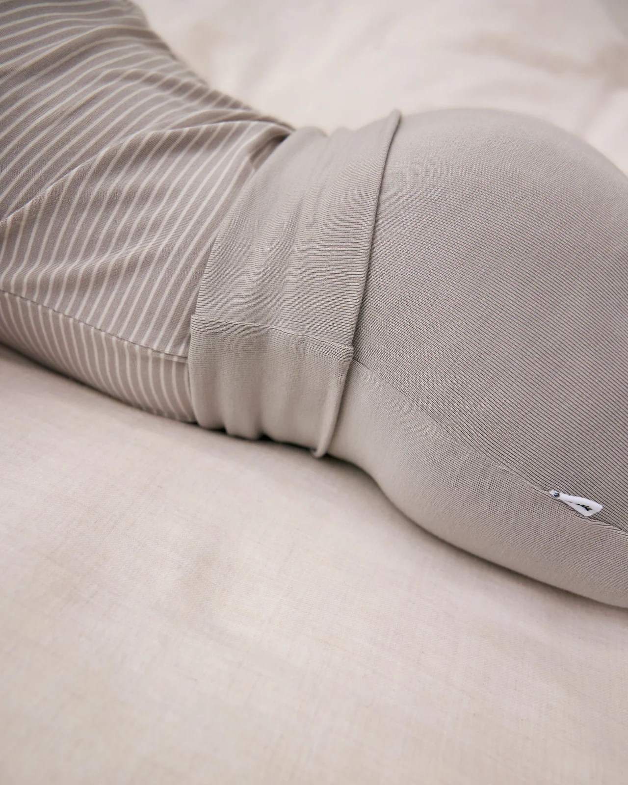 Dove Gray Fold Over Legging - Image 3
