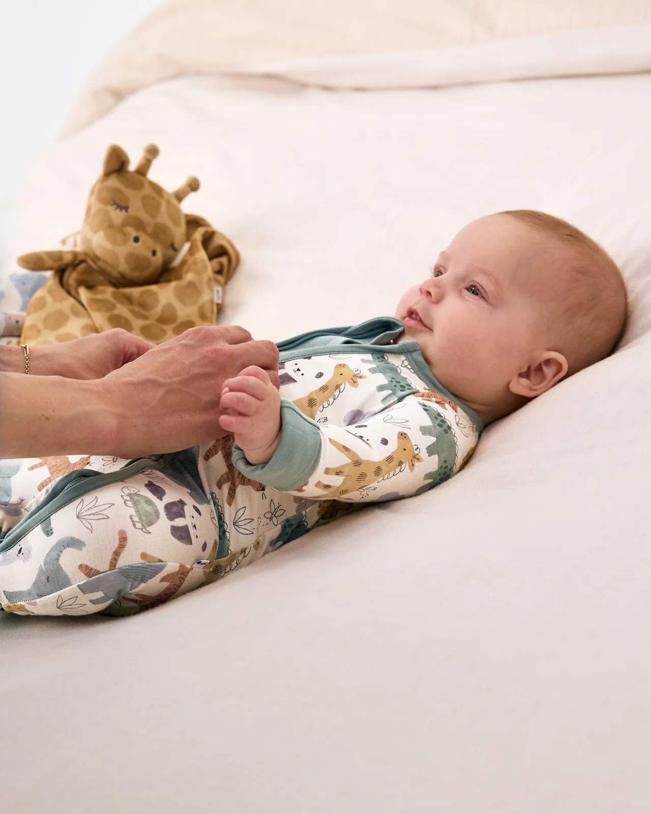 Gigi the Giraffe Sleepyhead Lovey - Image 4