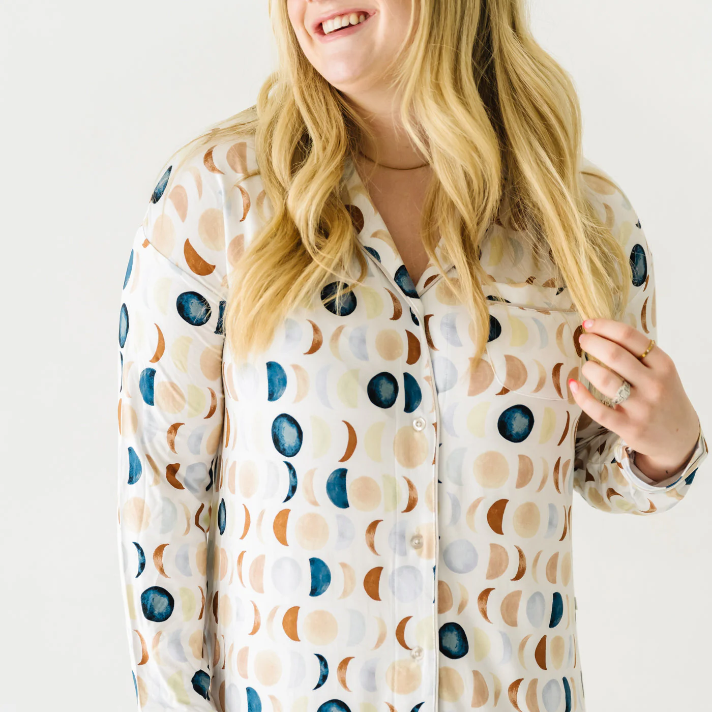 Luna Neutral Women's Long Sleeve Sleep Shirt - Image 3