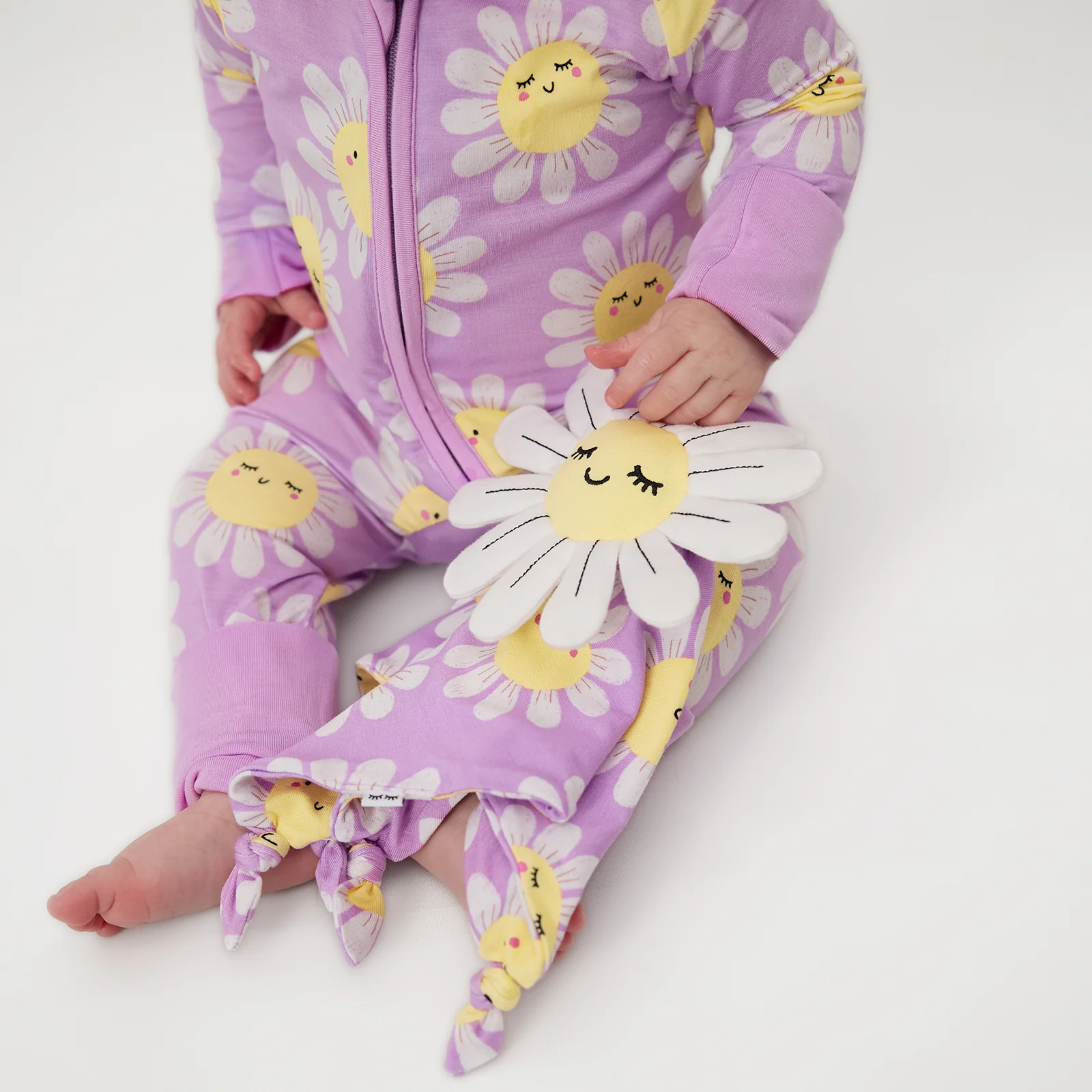 Maisie the Daisy Sleepyhead Lovey - Image 5