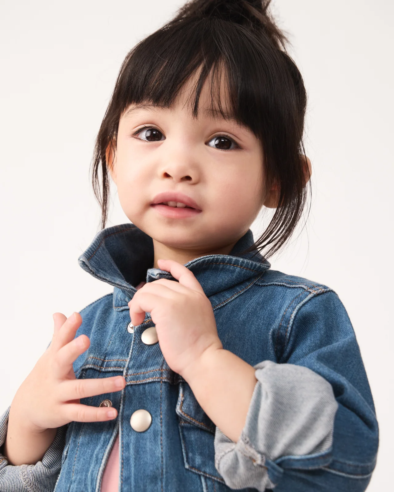 Midwash Blue Denim Trucker Jacket - Image 3