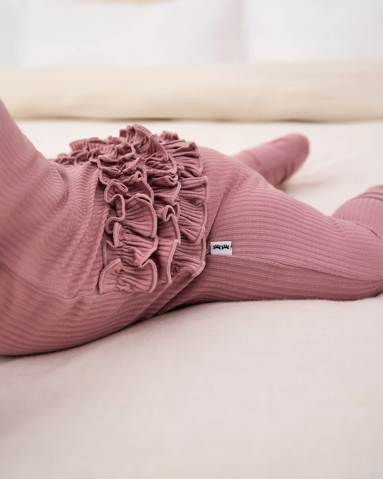Rosewood Ribbed Ruffle Zippy - Image 4