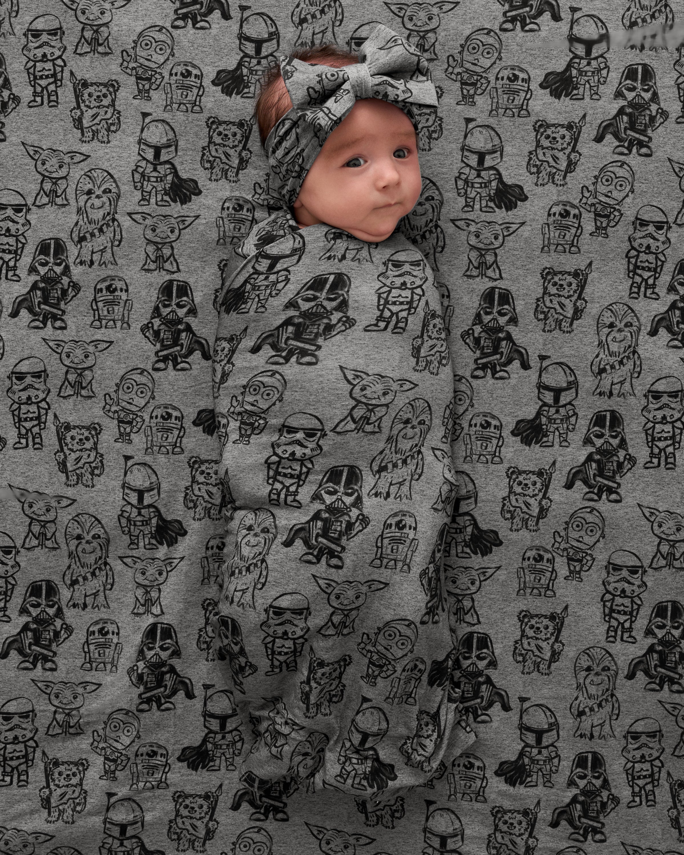 Star Wars Far, Far Away Friends Swaddle & Luxe Bow Headband Set - Image 3