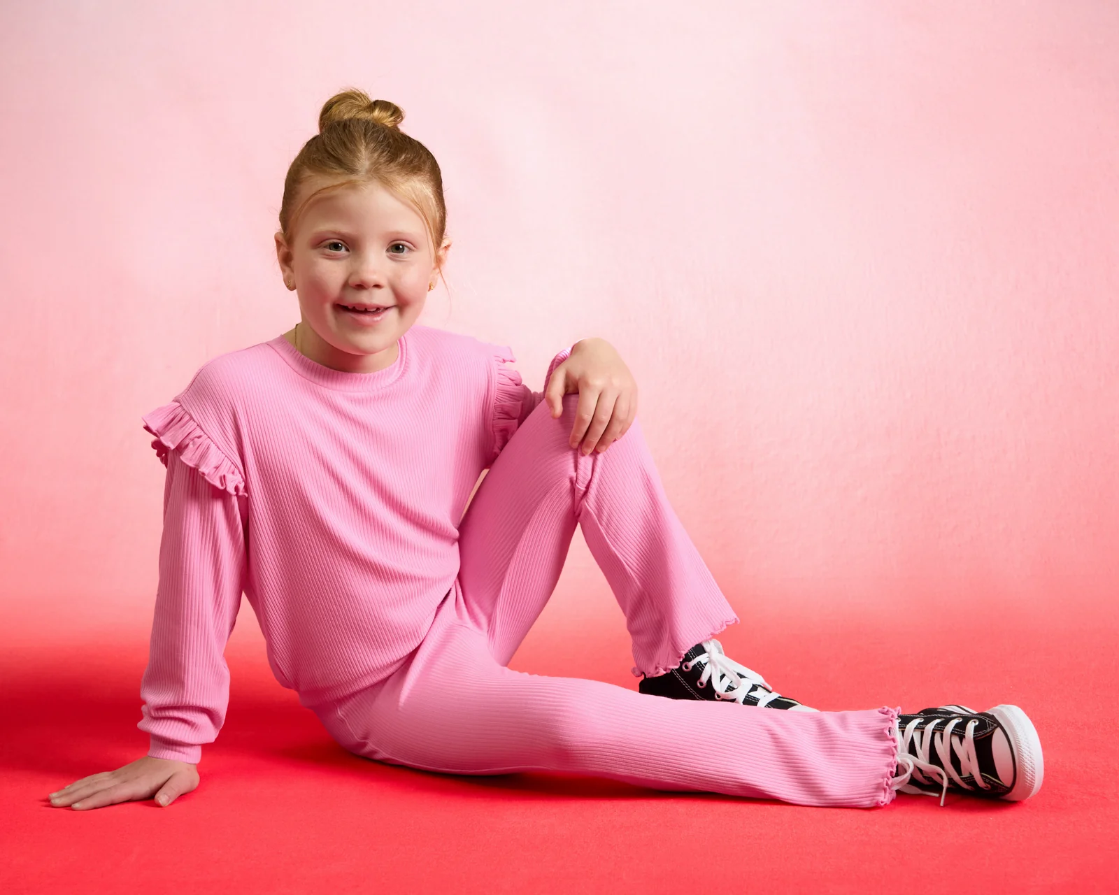 Sweet Pink Ribbed Flare Pant - Image 3