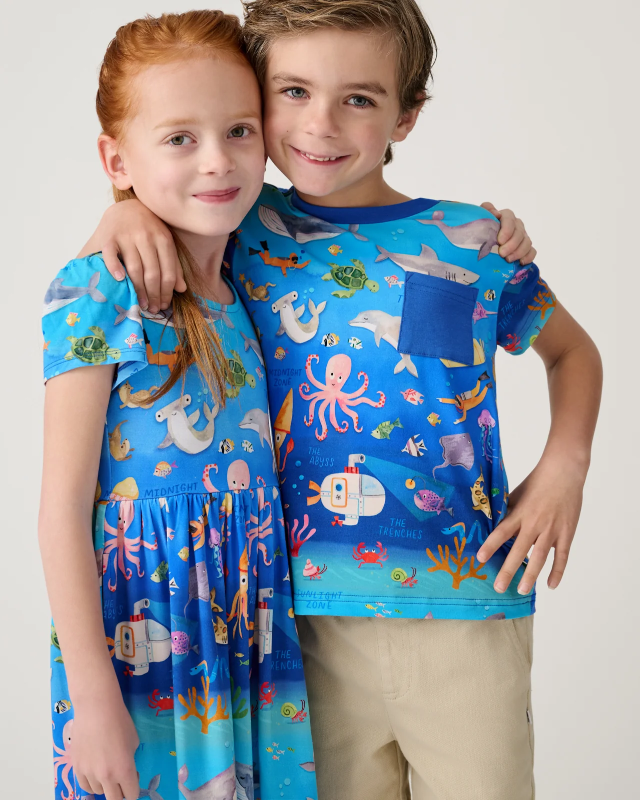 Underwater Discovery Relaxed Pocket Tee - Image 5